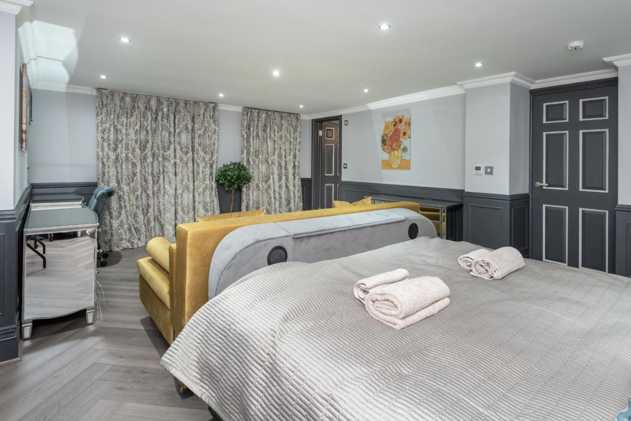 The London House - Entire Villa Esterno foto